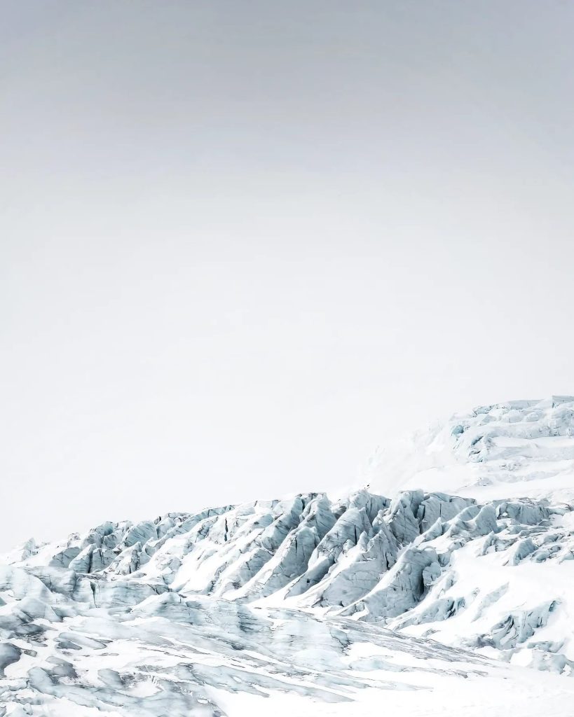 #saasfee #ski #swissalps #mountain #sky #landscape #swiss #blackandwhite #alps #snow #landscapephotography #valais #winter #glacier #ice #mountains #wallis #skiing