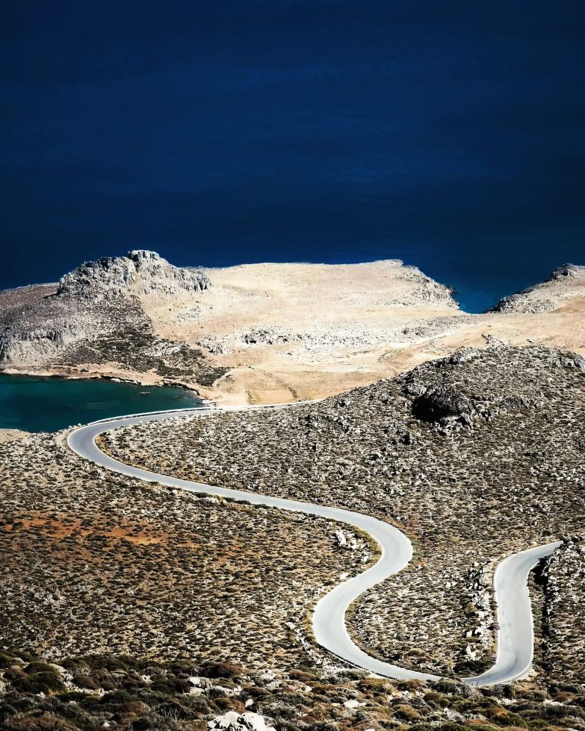 #crête #magicroad #greece #travel #kreta #summer #creteisland #visitgreece #cretegreece #creta #sea #beach #visitcrete #mountain #road #island #greekislands #travelphotography #vacation #nature #photography #greek #holiday #landscape #travelgram #holidays